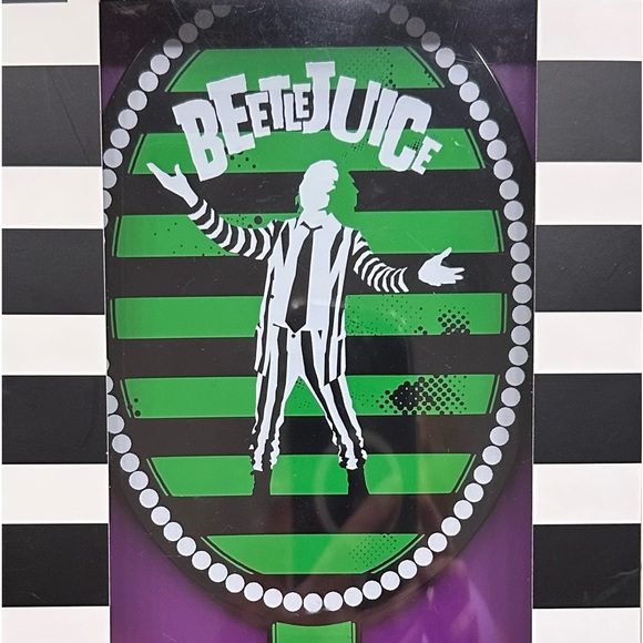 Beetlejuice x Revolution Beetlejuice Mirror discontinued sealed box (WB) - Picture 6 of 6